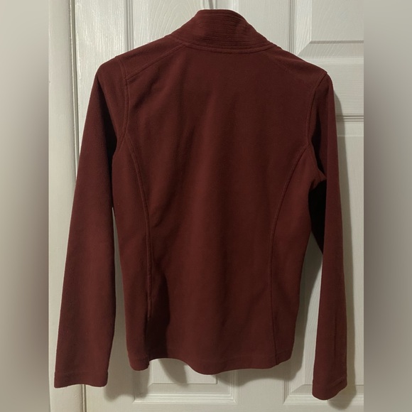 The North Face sweater women’s size small - Picture 3 of 3